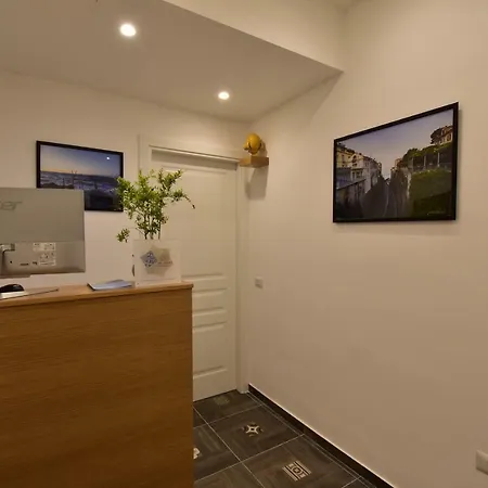 Effe Готель типу 